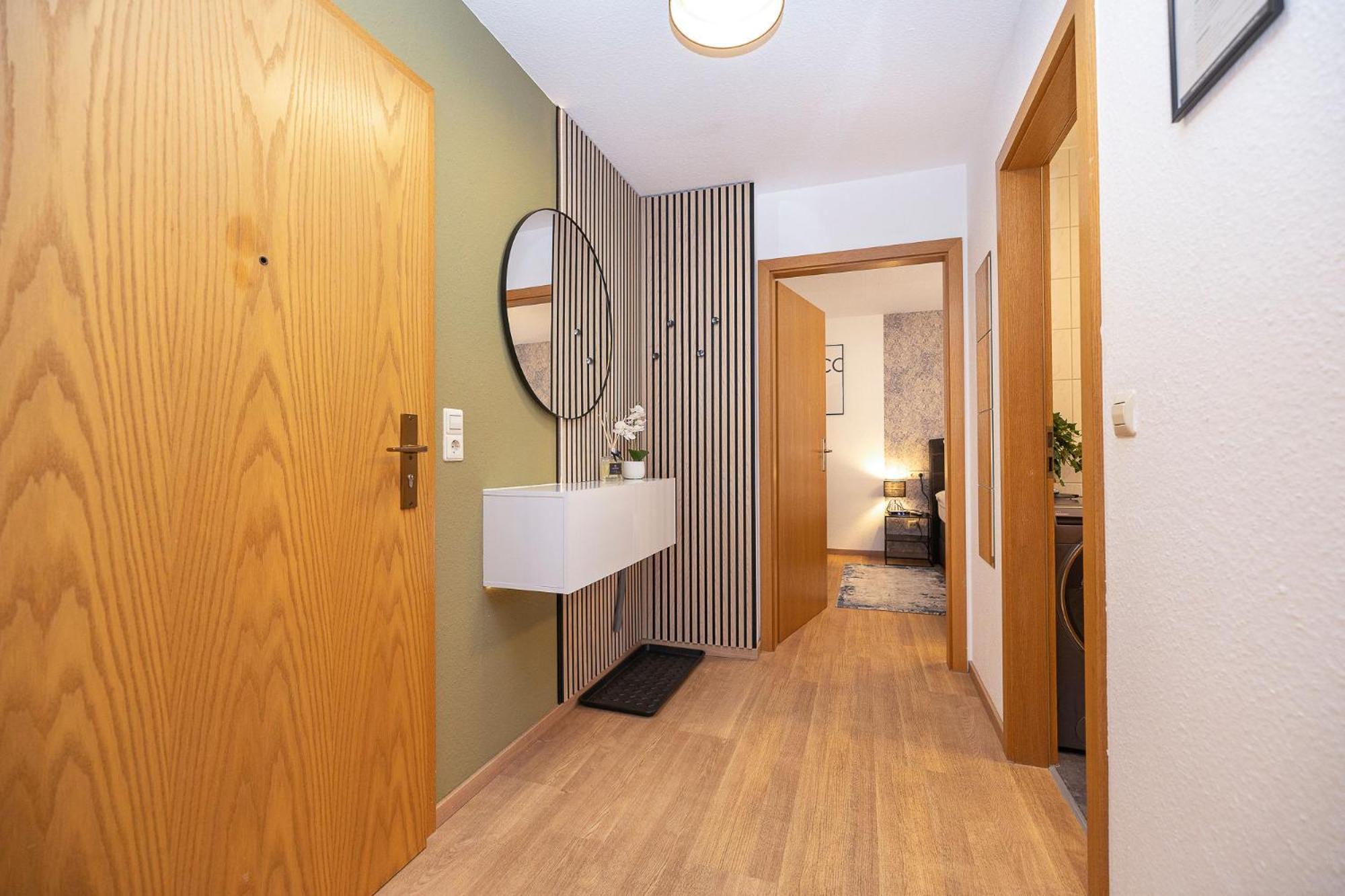 Luxx Home Bc, Zentral - Fuer 4 Personen - Balkon - Parken - Voll Ausgestattete Kueche Biberach an der Riß Zewnętrze zdjęcie